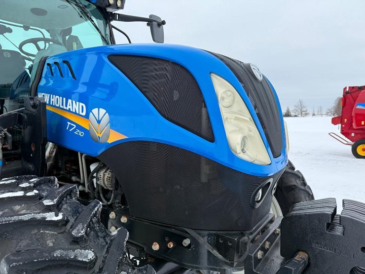 new-holland-t7.210-image-31