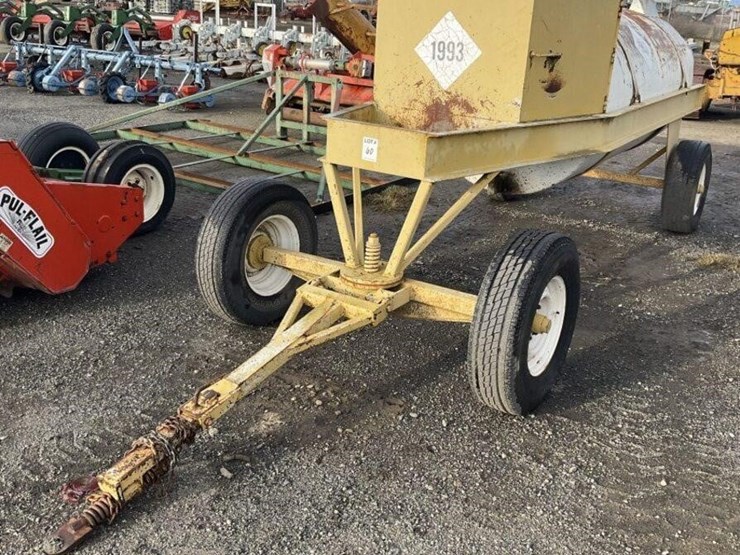 custom-550g-dual-axle-fuel-wagon-image-1