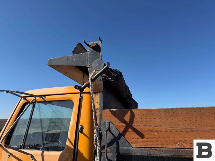 1991-international-4600-image-16