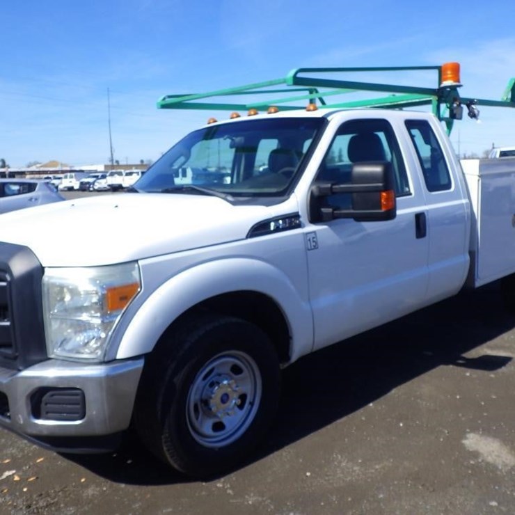 2013 FORD F350