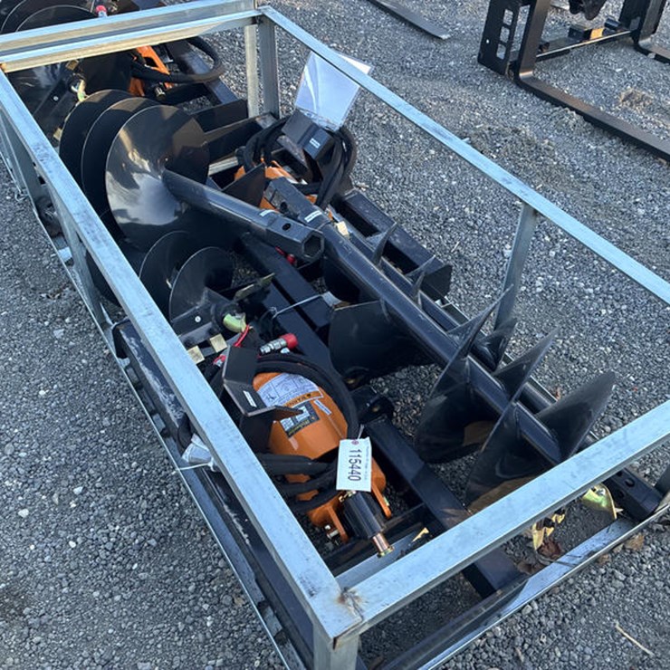 #115440 • SKIDSTEER MT AUGER W/BITS