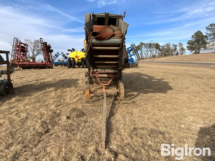 case-threshing-machine-image-2