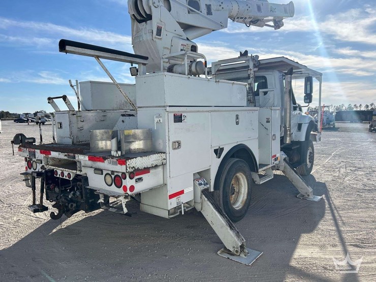 2013-international-workstar-7400-image-3