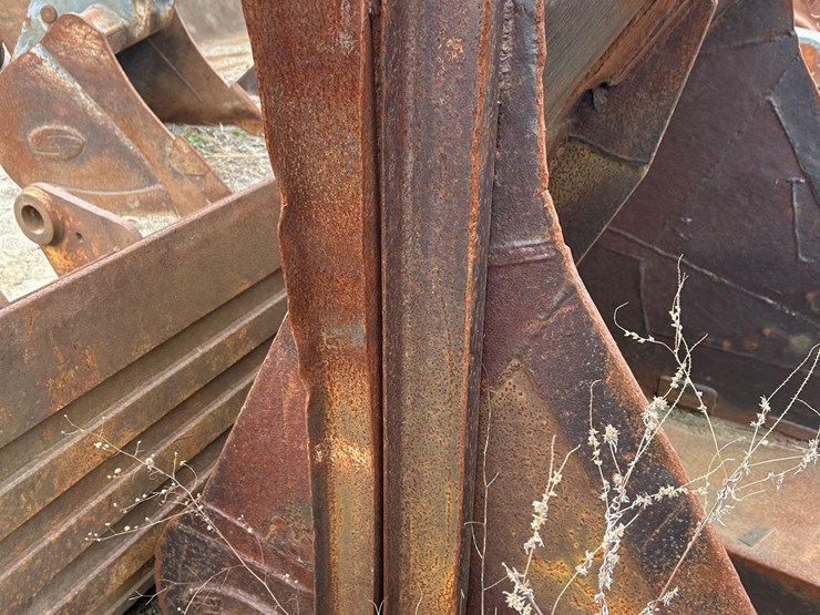 60in-excavator-bucket-image-2