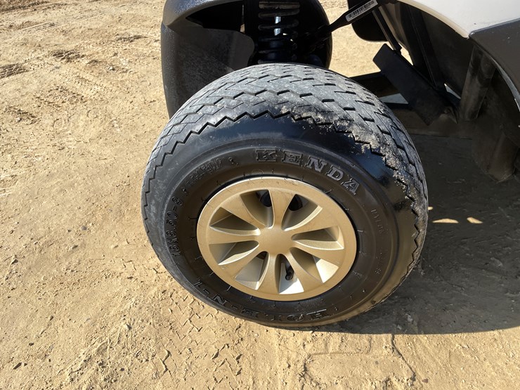 #204-•-2020-ez-go-rxv-electric-golf-cart-image-38