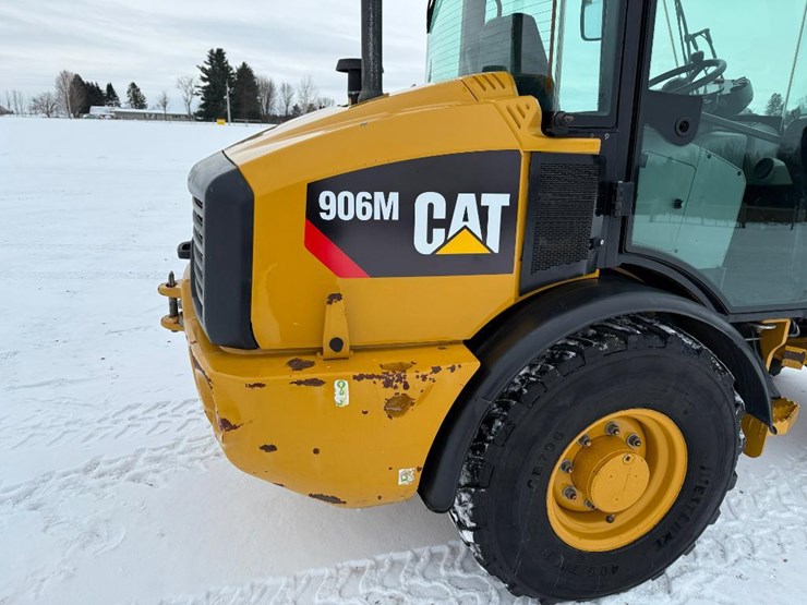 caterpillar-906m-image-25