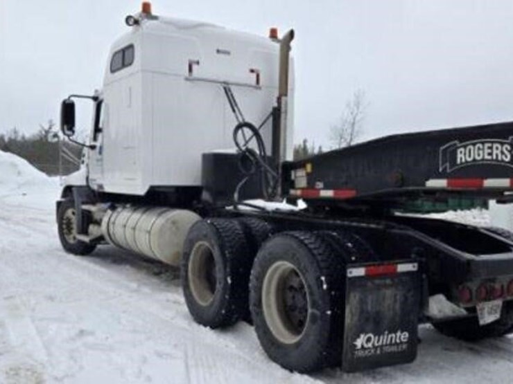 2012-mack-cxu-pinnacle-hiway-tractor---sleeper---h-image-11