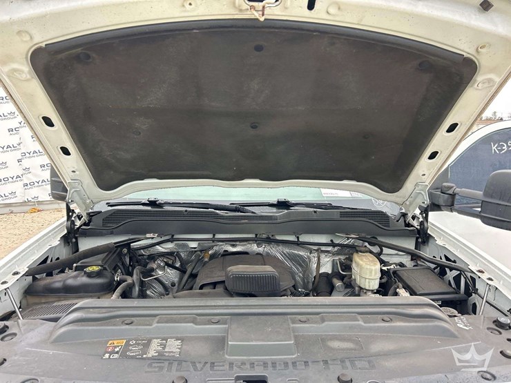 2015-chevrolet-silverado-2500hd-image-7