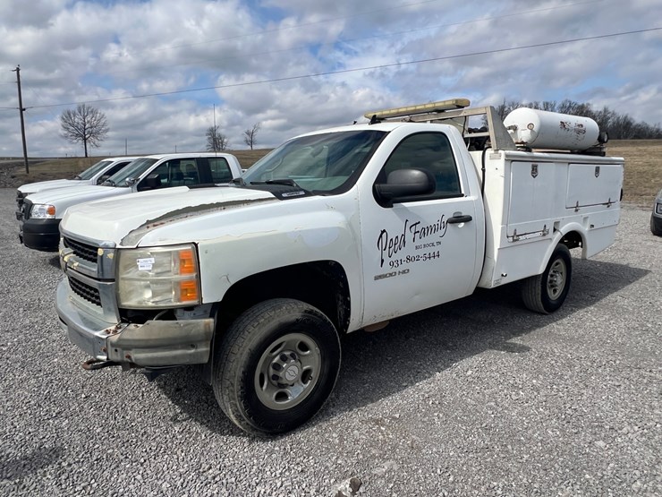 2009-chevrolet-2500-image-1