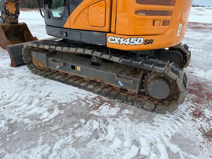 case-cx145dsr-image-6