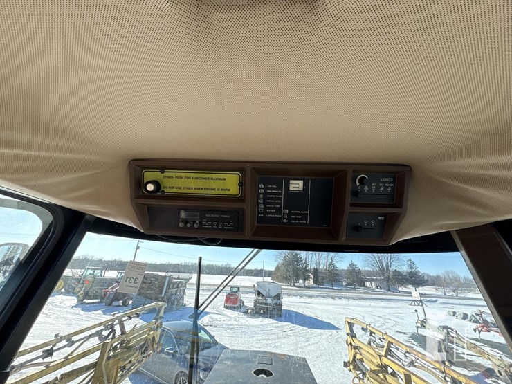 ag-chem-rogator-854-image-17