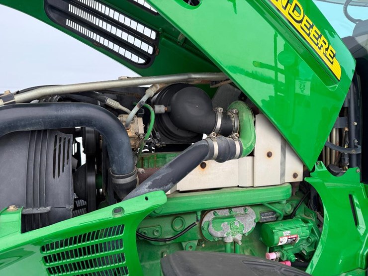 john-deere-7820-image-43