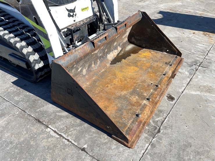 2022-bobcat-t450-image-10