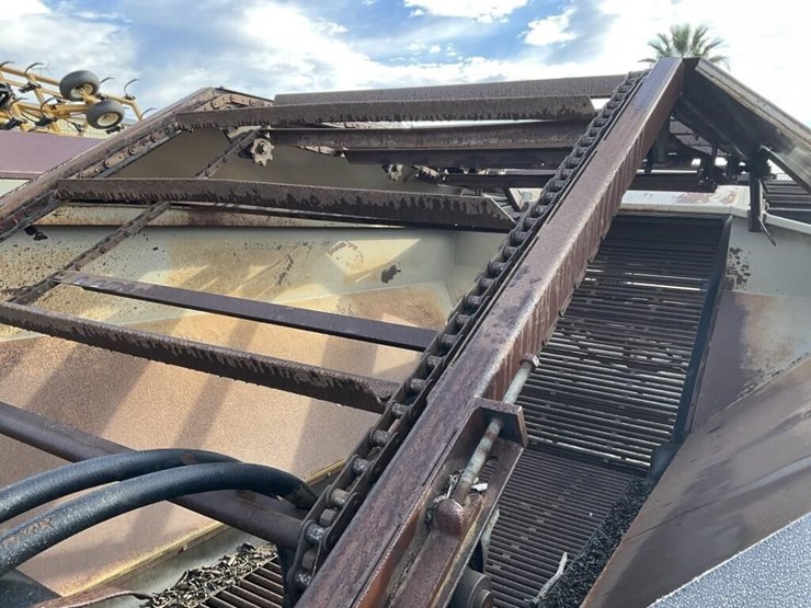 jackrabbit-wedge-13.5'x8'-hyd.-reservoir-cart-image-12