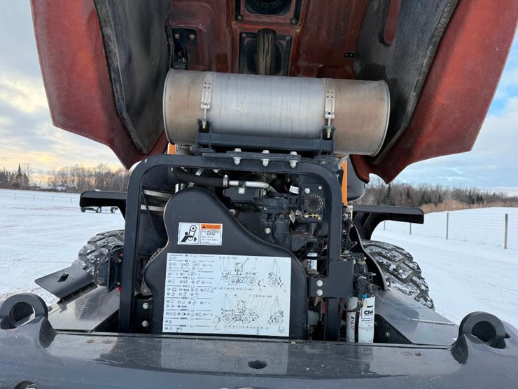 2023-case-621g-xr-image-55