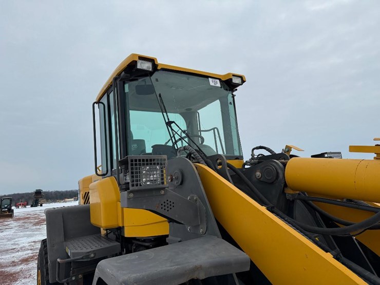 2015-sdlg-lg958l-image-14