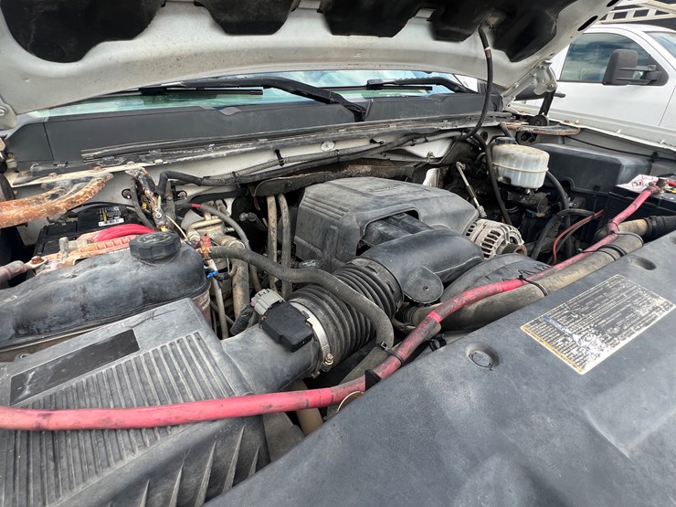 2009-chevrolet-2500-image-33