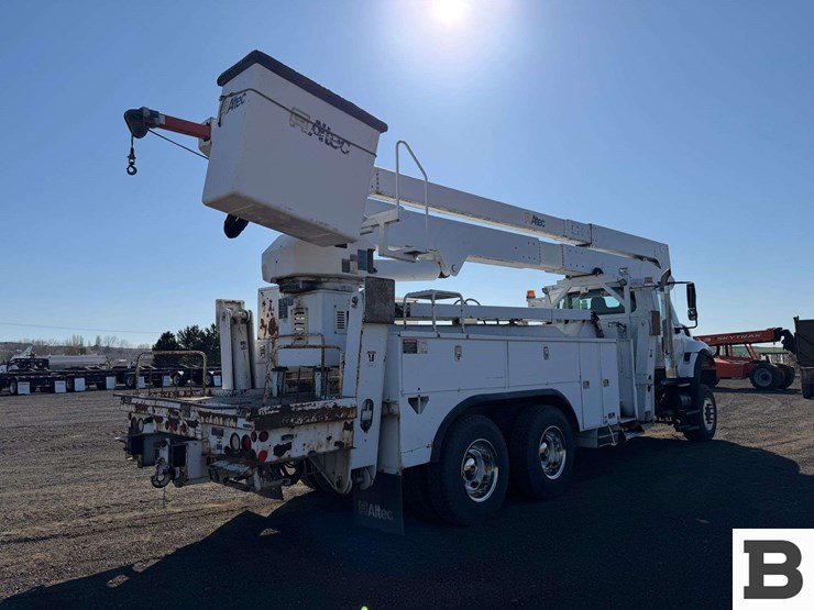 2011-international-workstar-7400-image-6