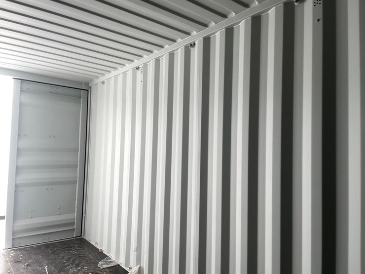 #402-•-40'-single-use-multi-door-hi-cube-shipping-container-image-19