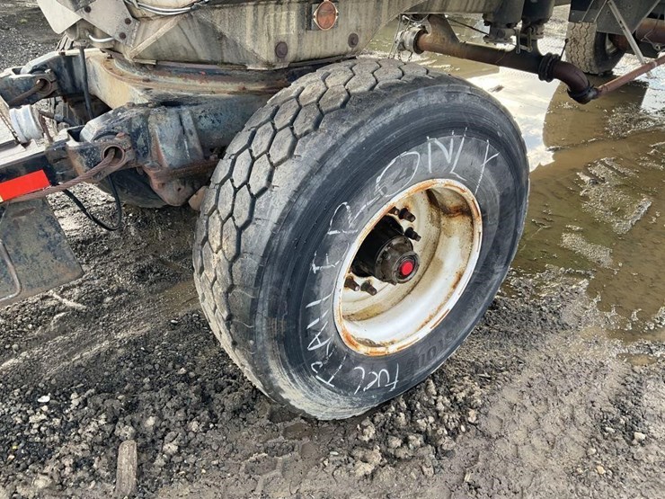 (dmv)-clough-4000g-alu.-tanker-trailer-image-11