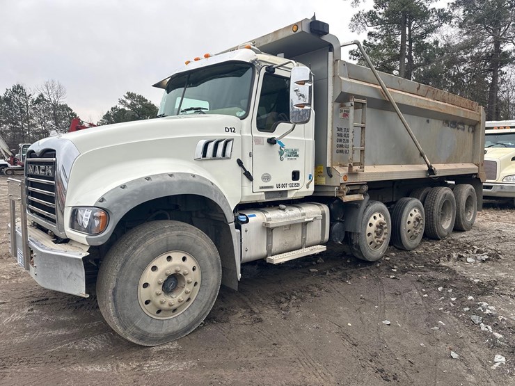 2020-mack-gr64f9-quad/a-dump-truck-image-1