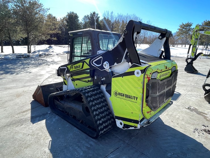 2022-bobcat-t76-image-7