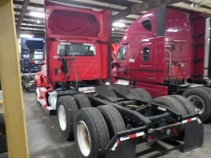 2018-international-lt-image-11