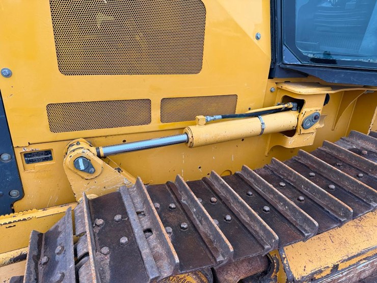 deere-450j-lt-image-39