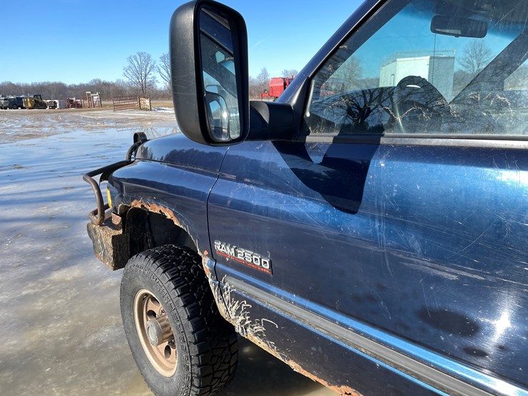 2001-dodge-ram-2500-image-30