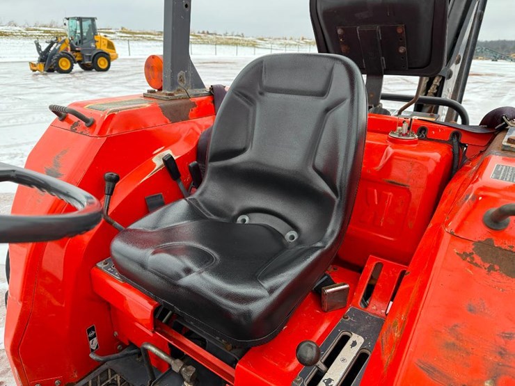 kubota-l4350-image-57