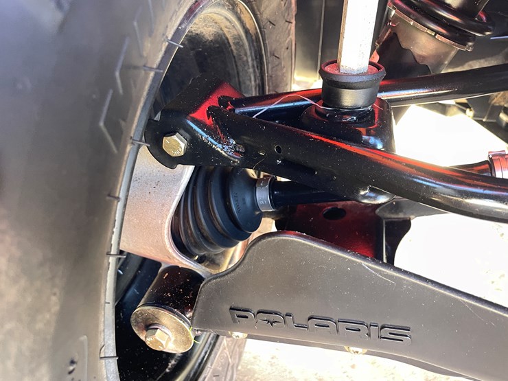 2016-polaris-sportsman-image-48