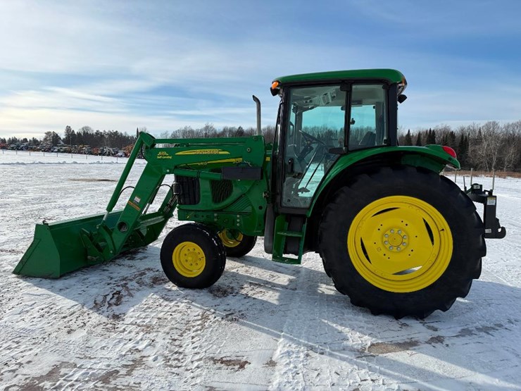 john-deere-6415-image-6