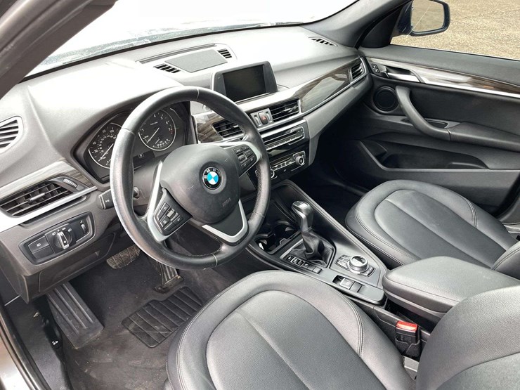2017-bmw-x1-4-door-mpv-(163,018-miles)-image-11