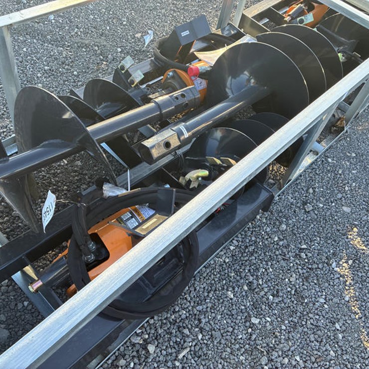 #115437 • SKIDSTEER MT AUGER W/BITS 12" & 18"