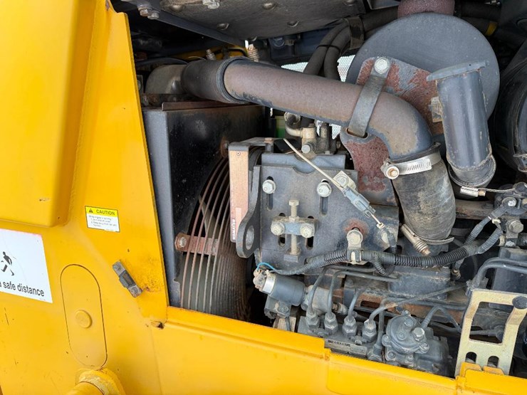 komatsu-d37ex-21-image-42