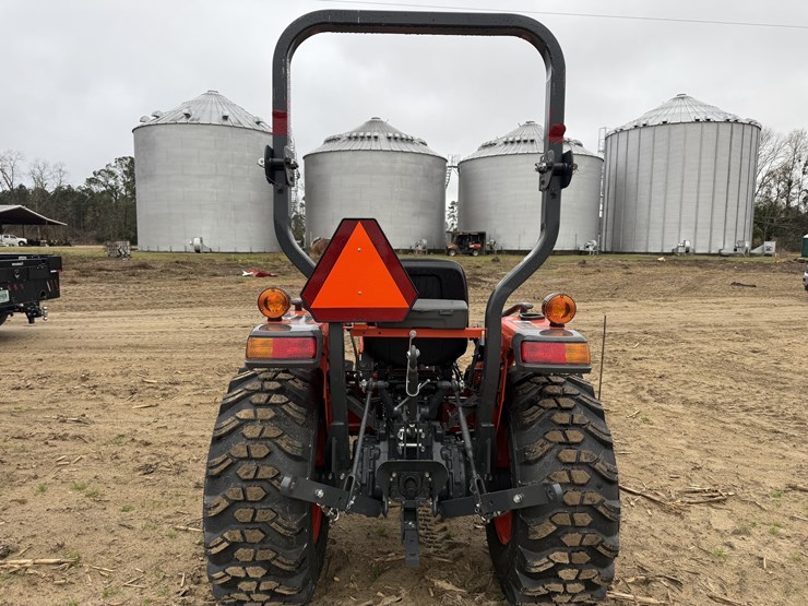 2025-kubota-l2502hst-image-4