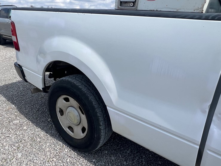 2008-ford-f150-xl-image-17