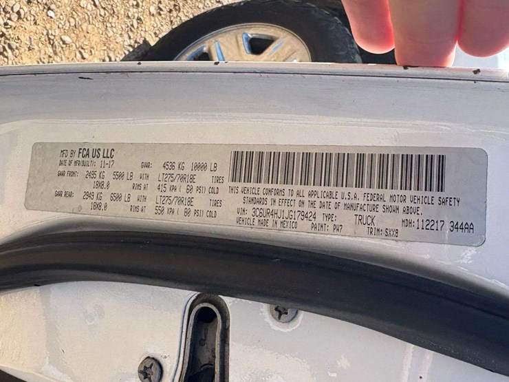 2018-dodge-ram-2500-image-36