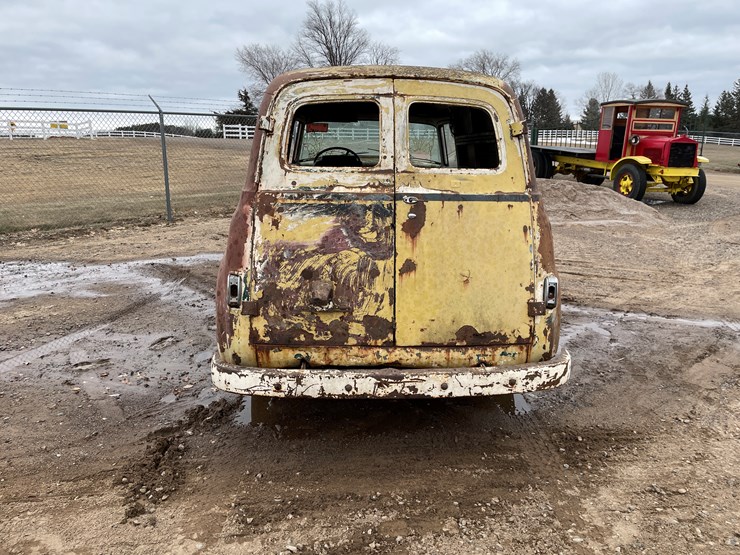 #1527-•-1956-ford-f100-panel-truck-**non-runner**(has-mn-title)-image-4