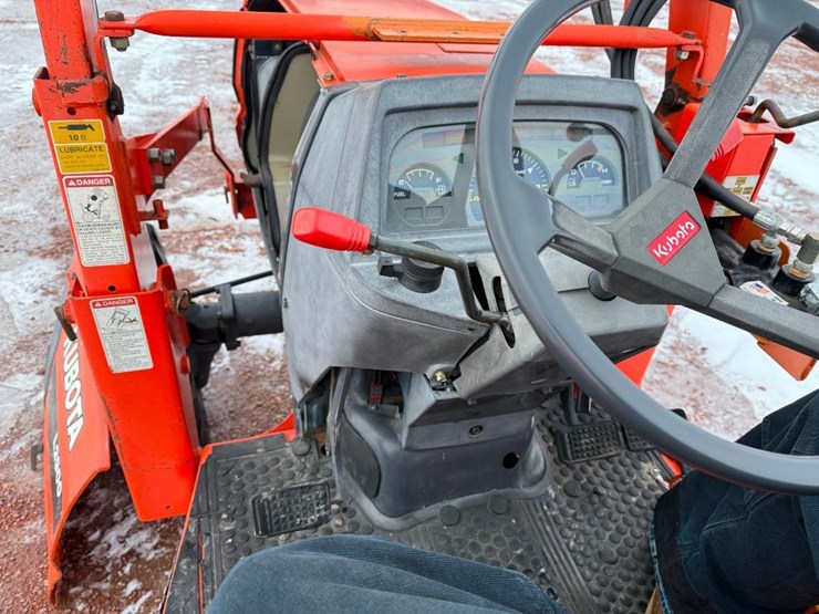 kubota-la480-image-43