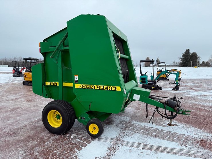 john-deere-566-image-3