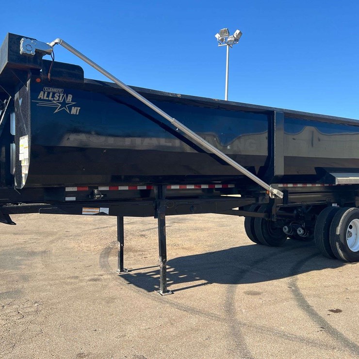 2022 CLEMENT DUMP TRAILER