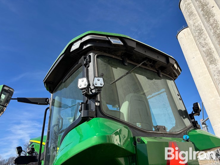 2023-john-deere-8rx-370-image-16