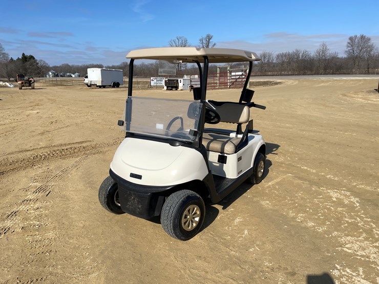 #204-•-2020-ez-go-rxv-electric-golf-cart-image-1