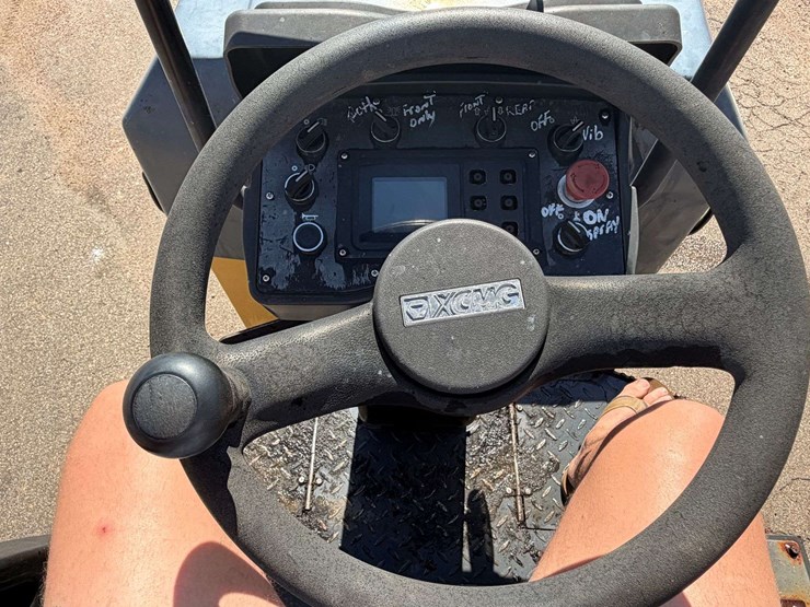 2021-xcmg-xmr303s-image-22