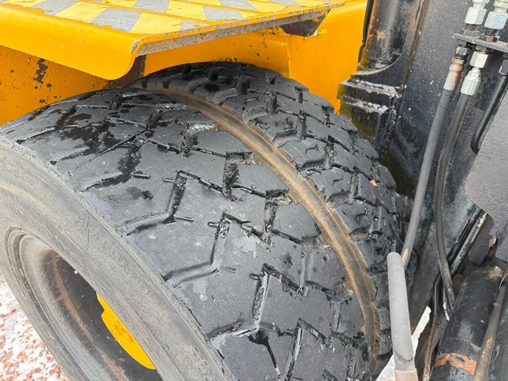 hyster-h210xl-image-8