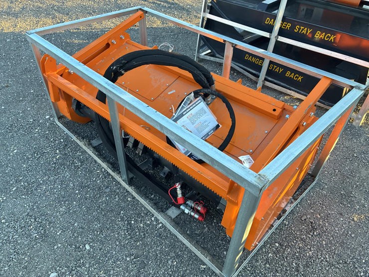 #115379-•-skidsteer-mt-60"-mulcher-manual-image-1