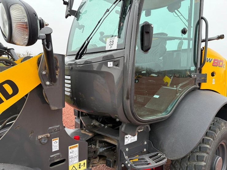 2022-new-holland-w80c-image-17