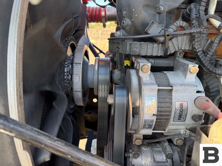 2015-kenworth-t800-image-41