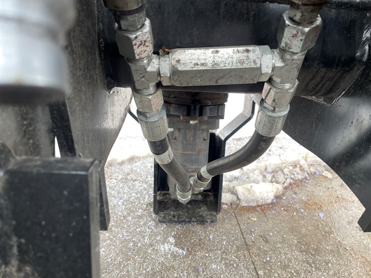 #4907-•-stumper-skid-steer-mount-fst280-stump-grinder-image-9